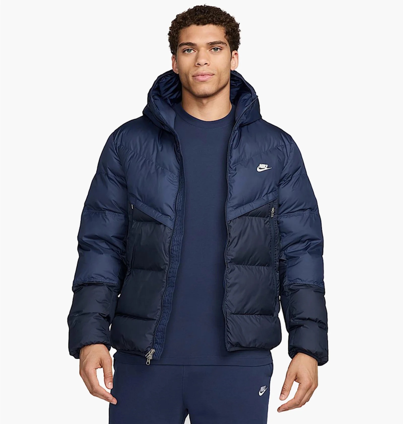nike-mujko-qke-DR9605-410-Sf1 Nike Спортно Яке Nike Storm-Fit Windrunner - Image 1